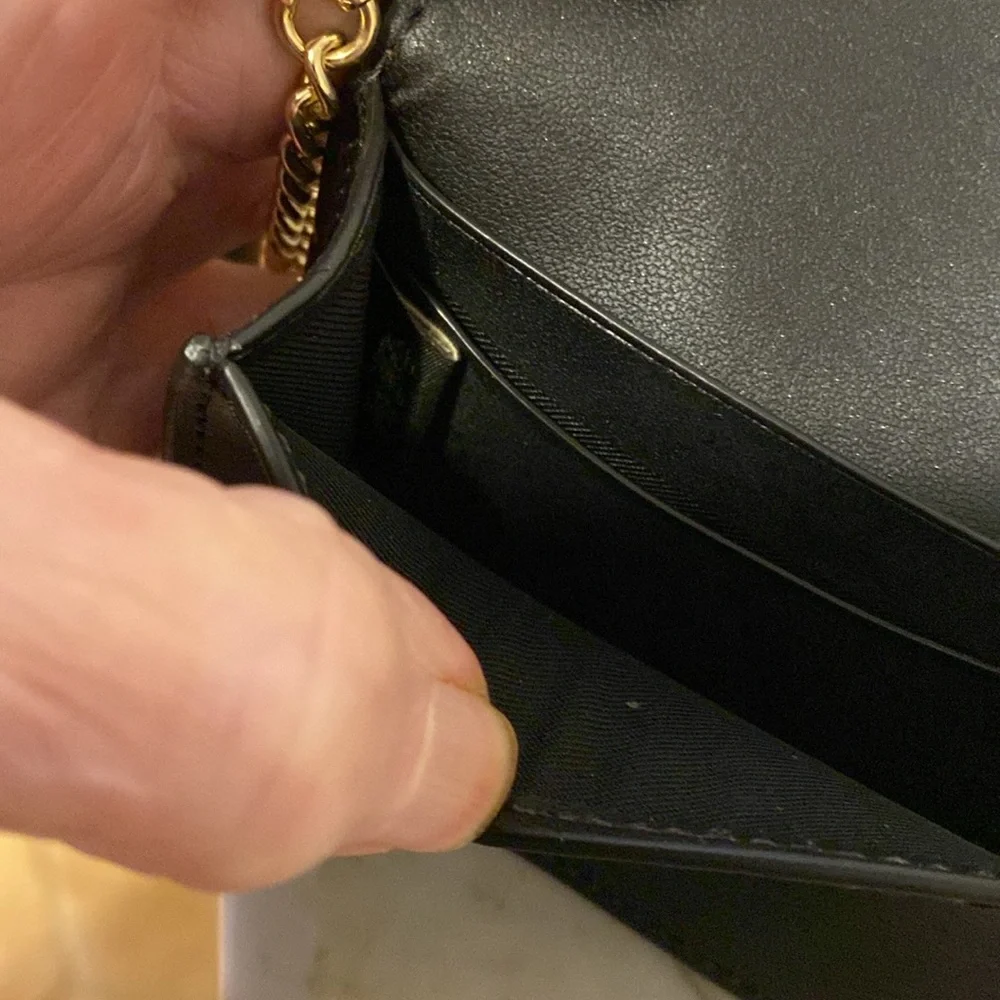 692 Coach mini wallet on cb chain NWOT - Picture 7 of 7